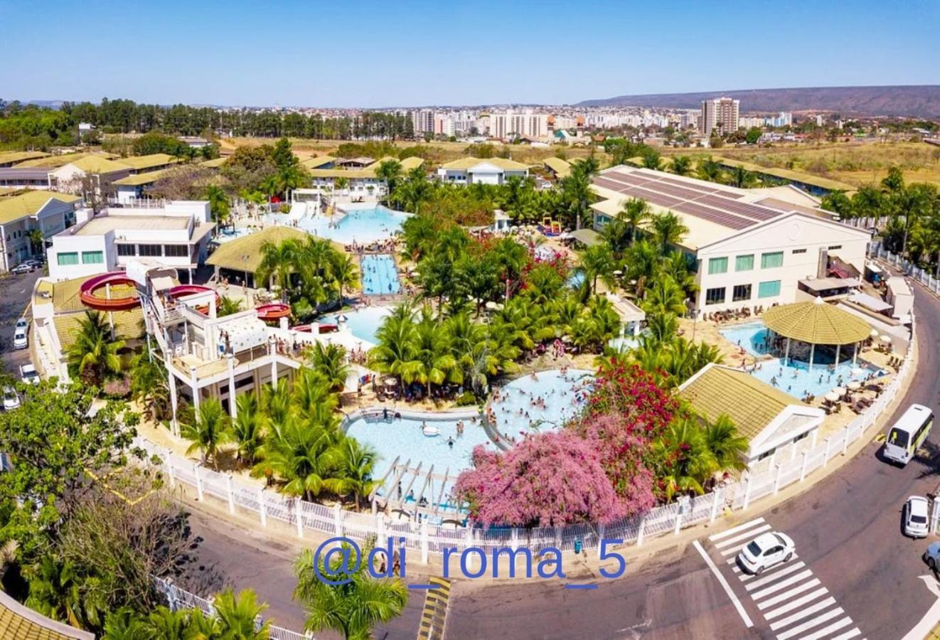 Apto Completo Com Parque Aquatico 24 Lacqua Diroma * Caldas Novas